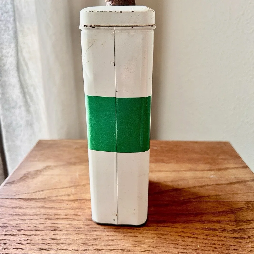 Clubman Pinaud Talc Tin 1962 Johnny Graham Glendale Barber Shop Dallas History